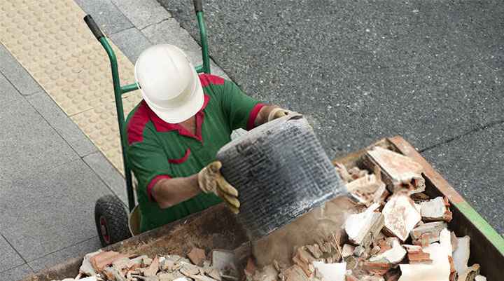 What Are The Points To Keep In Mind While You Hire A Skip Bin?